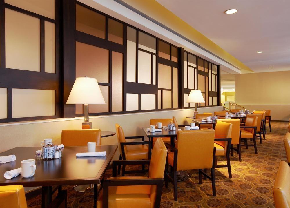 เอซี โฮเต็ล บาย แมริออท เพลสแซนตัน Hotel ภายนอก รูปภาพ