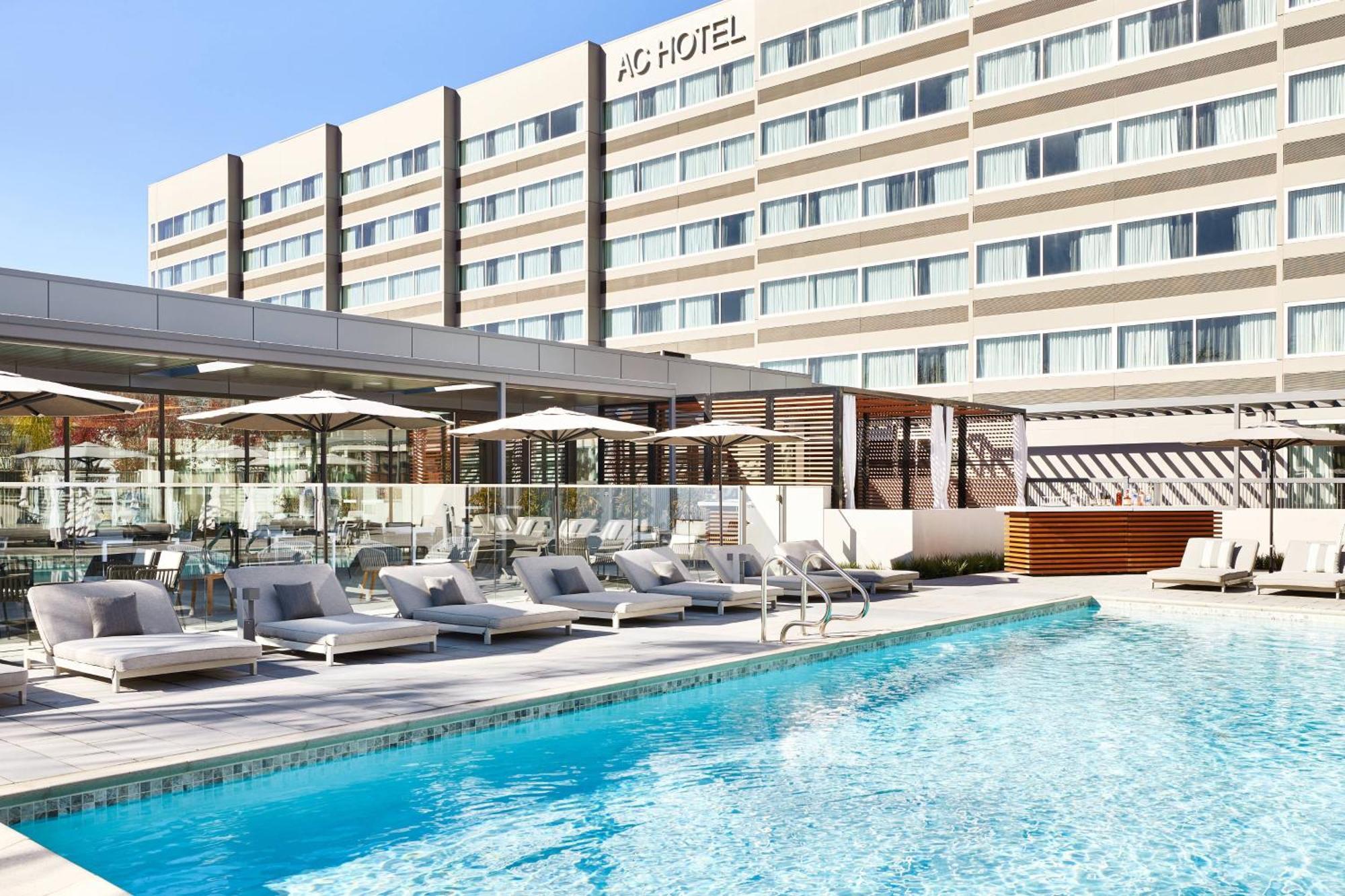 เอซี โฮเต็ล บาย แมริออท เพลสแซนตัน Hotel ภายนอก รูปภาพ
